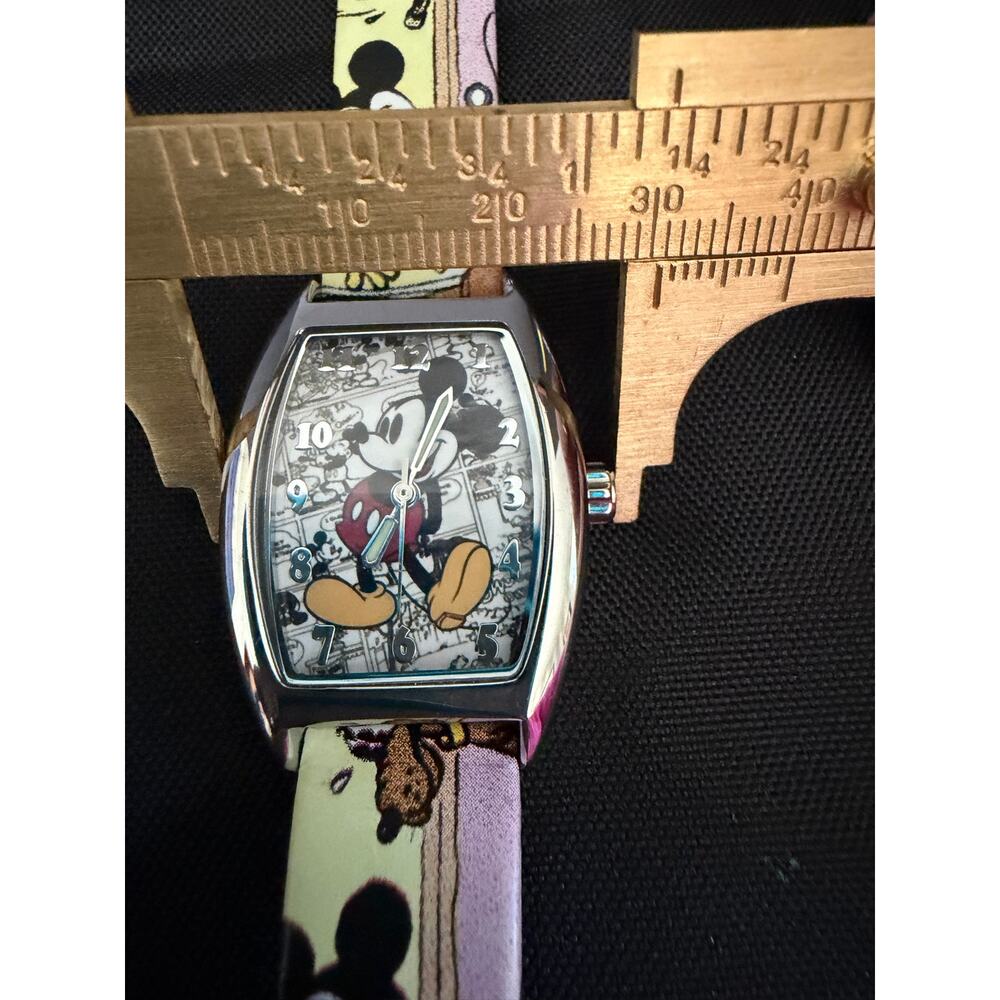 VTG Disney Mickey Mouse "Through the Years" Tonneau Watch comic strip dial& band - Picture 8 of 9